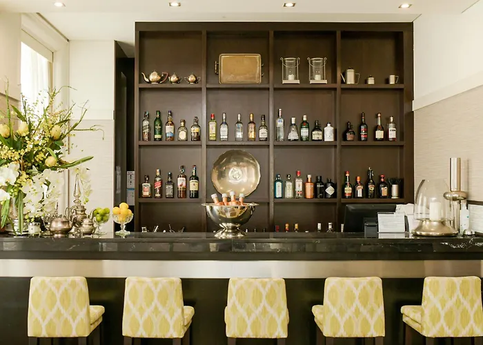 Universal Boutique Szálloda 4*