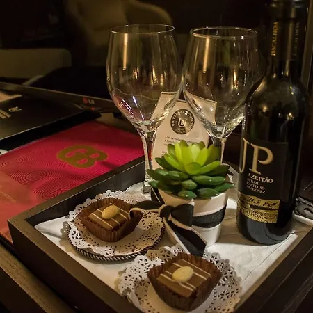 Universal Boutique Hotell 4*