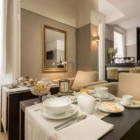 Hotell Universal Boutique 4*