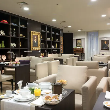 Hotell Universal Boutique 4*
