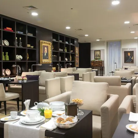 Hotell Universal Boutique 4*