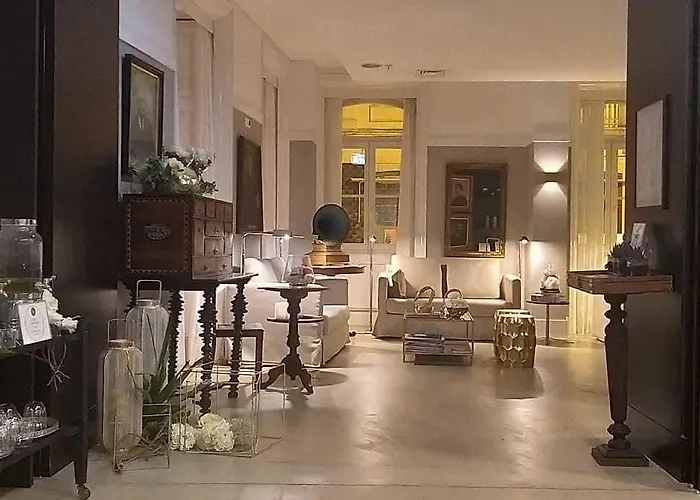 ホテル Universal Boutique 4*