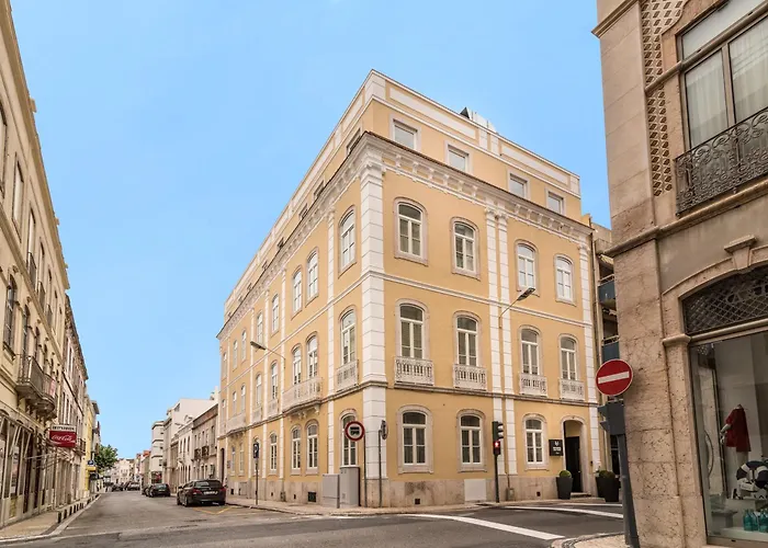 Universal Boutique フィゲイラ・ダ・フォズ